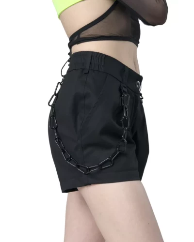 Czarny łańcuch z  karabińczyków