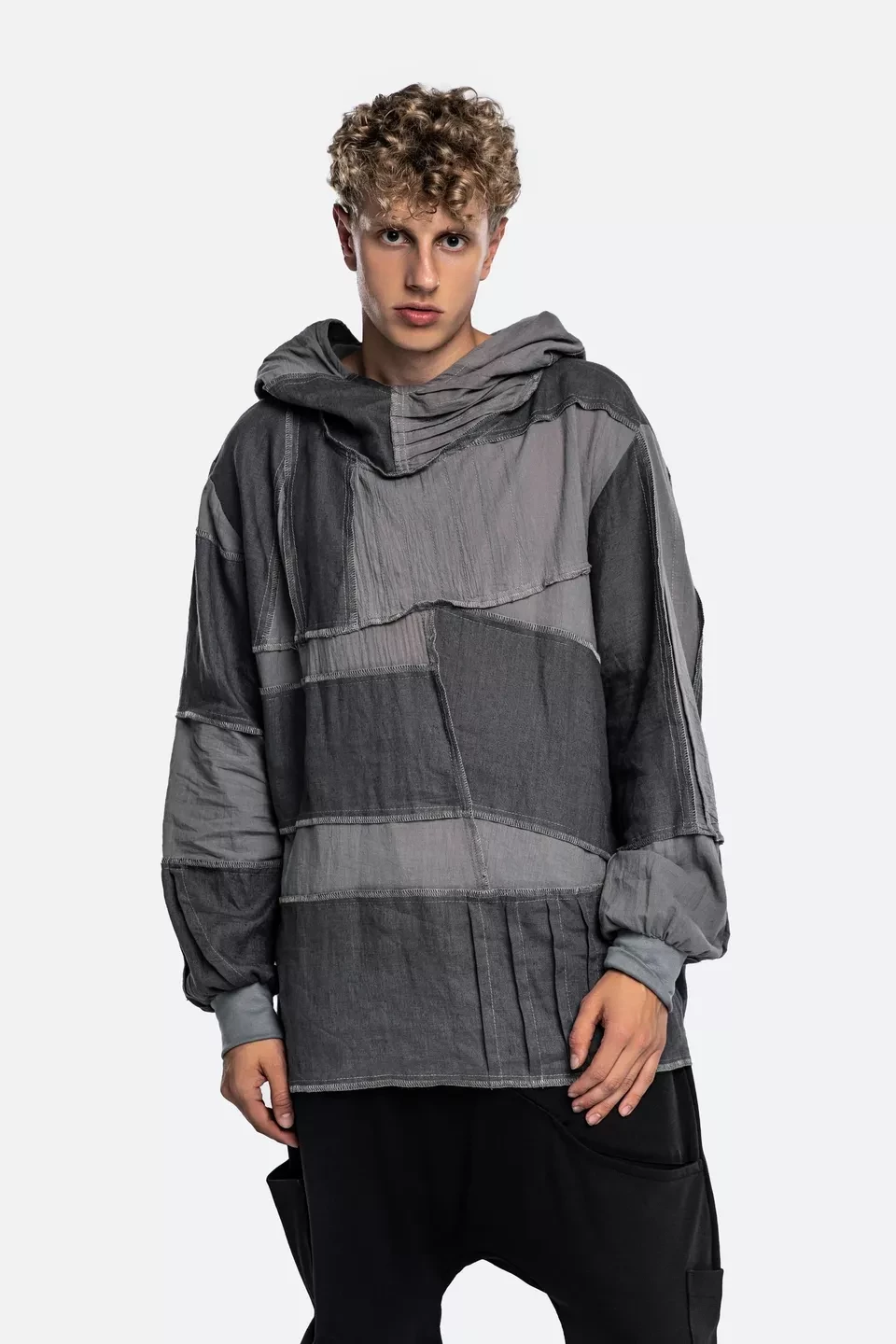 Nomad Hoodie – Organic Layers Grey