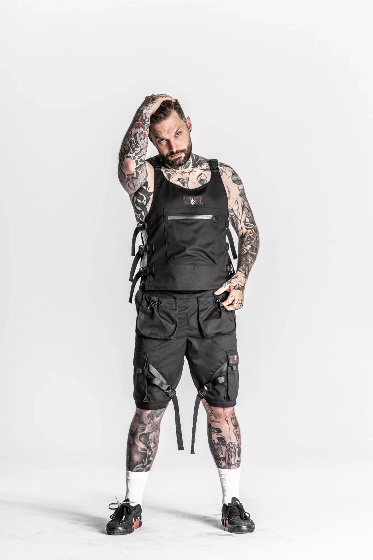 Krótkie spodnie bermudy techwear