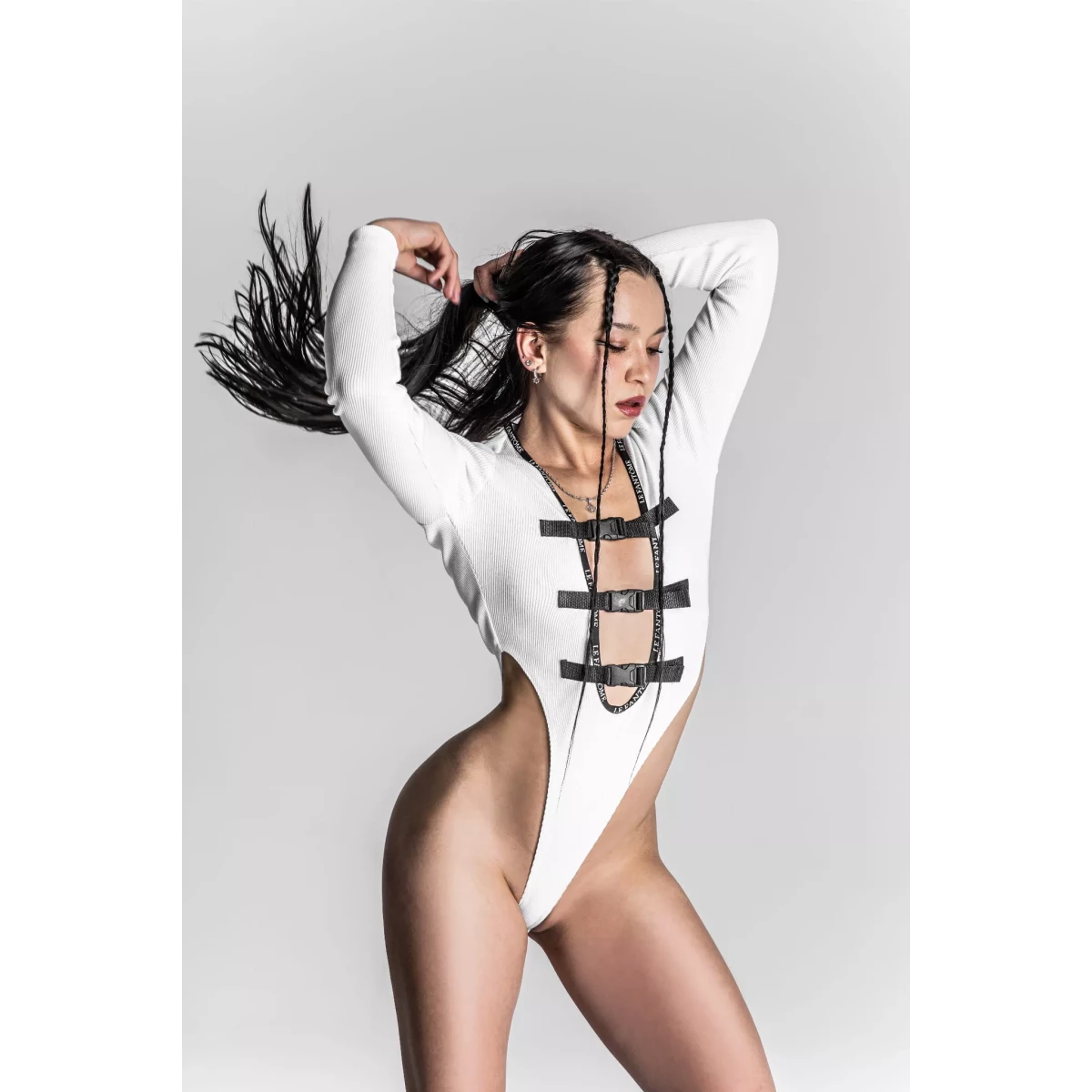 Body naked white manga