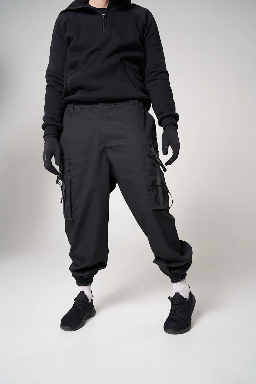 How to Style Black Cargo Pants: Proportion and Detail